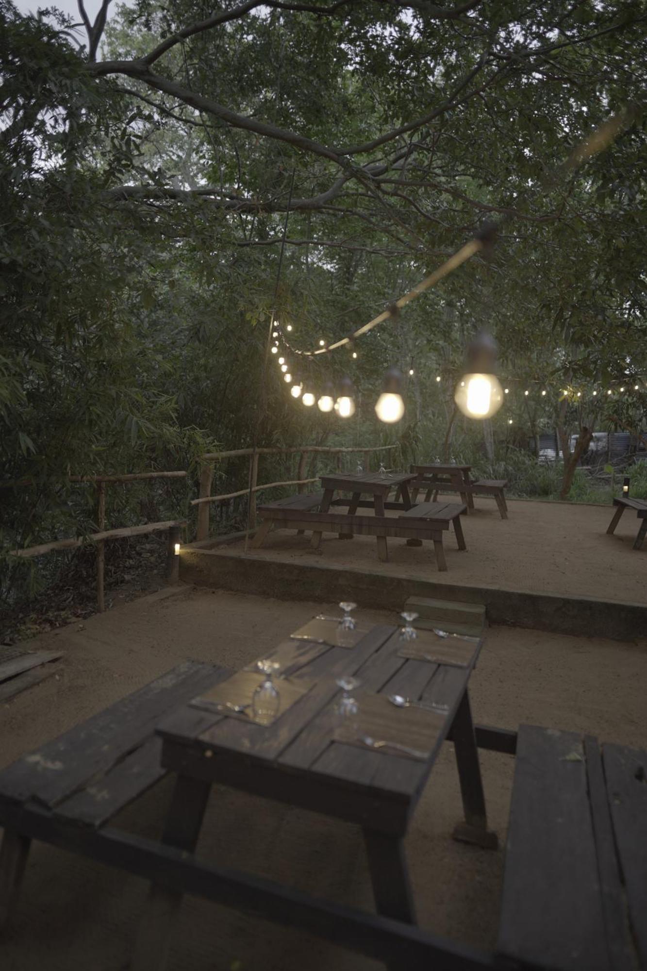 River Glamping By Gaga Bees ウダワラウェ エクステリア 写真