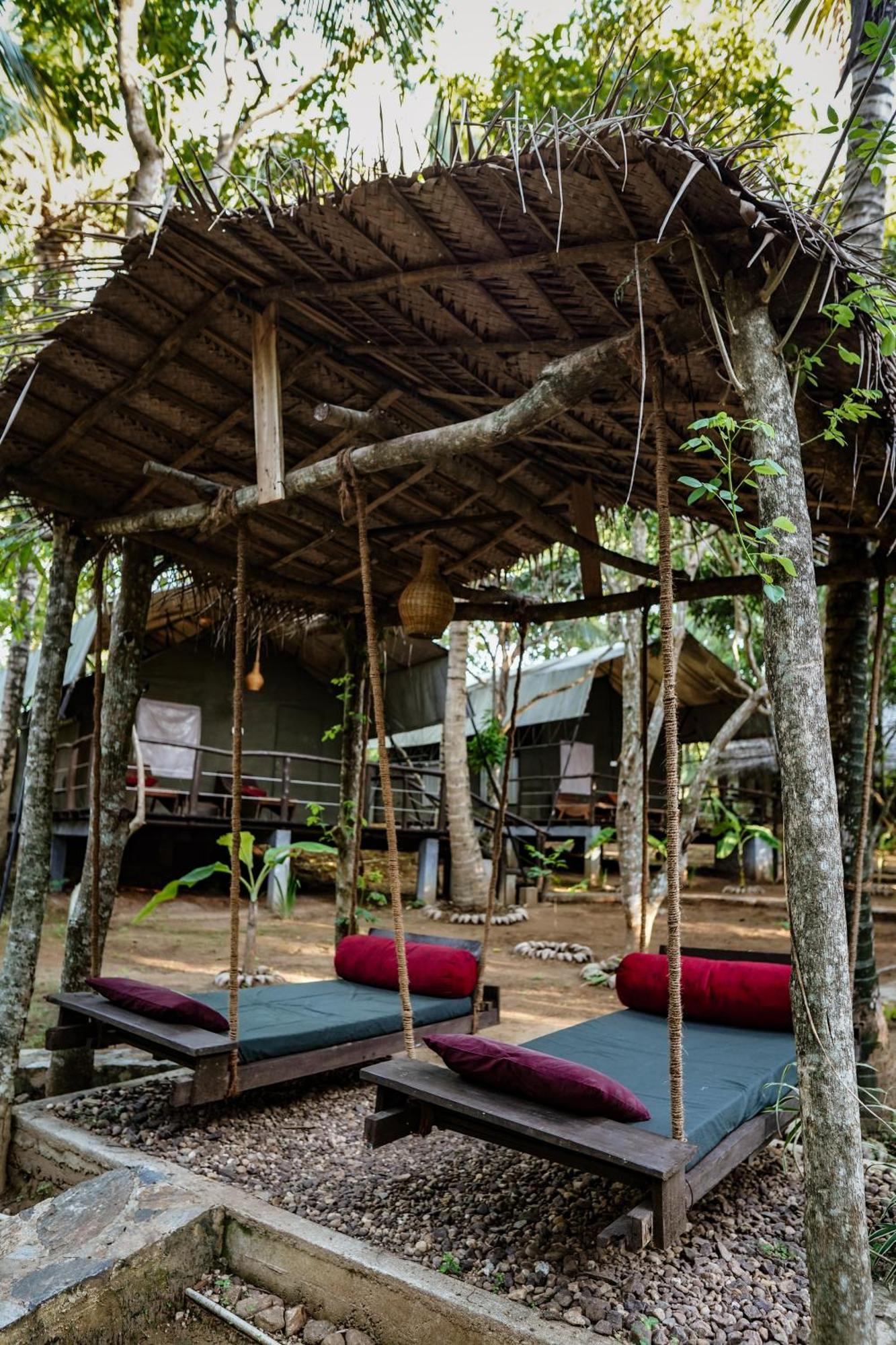 River Glamping By Gaga Bees ウダワラウェ エクステリア 写真