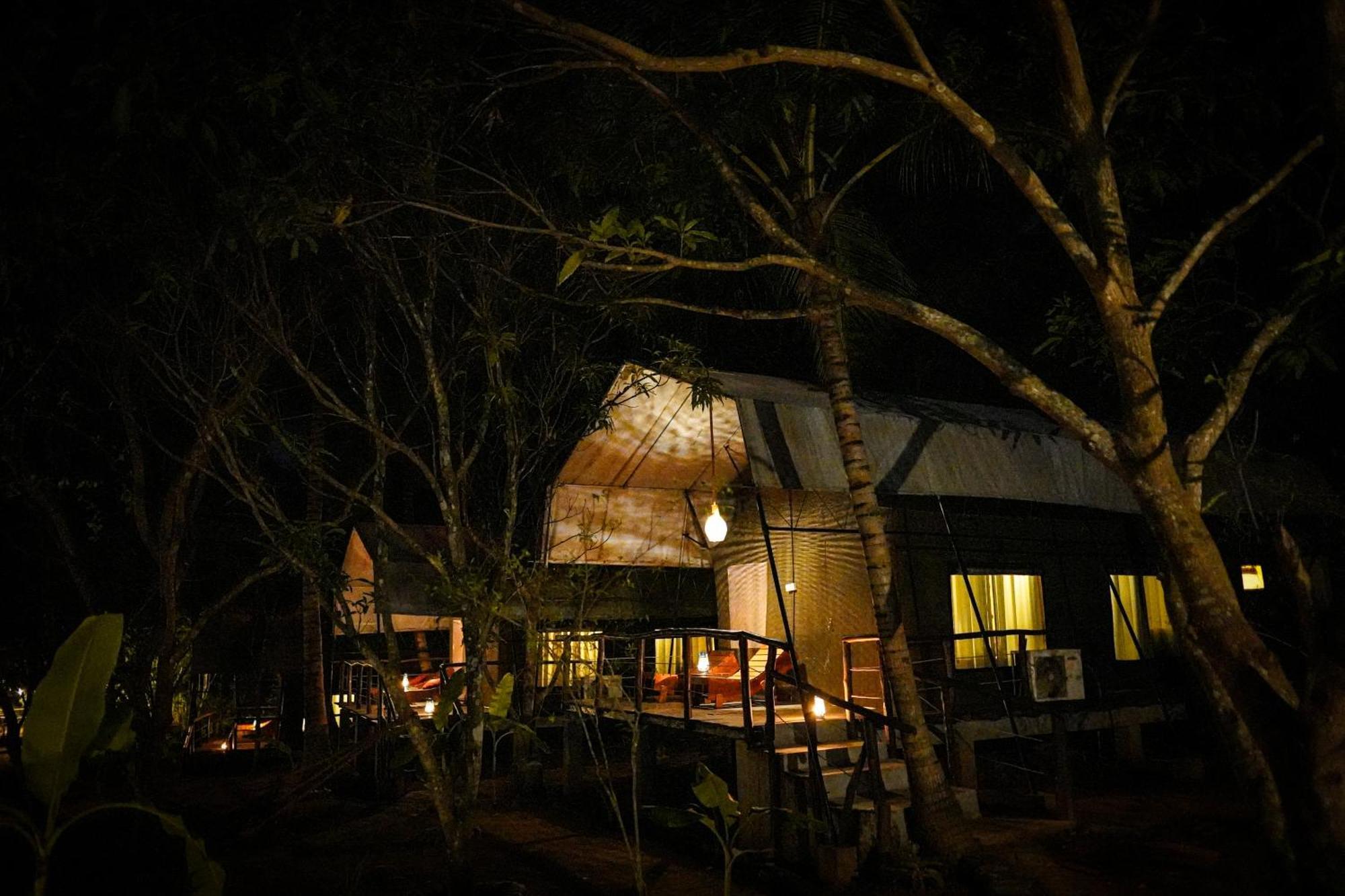 River Glamping By Gaga Bees ウダワラウェ エクステリア 写真